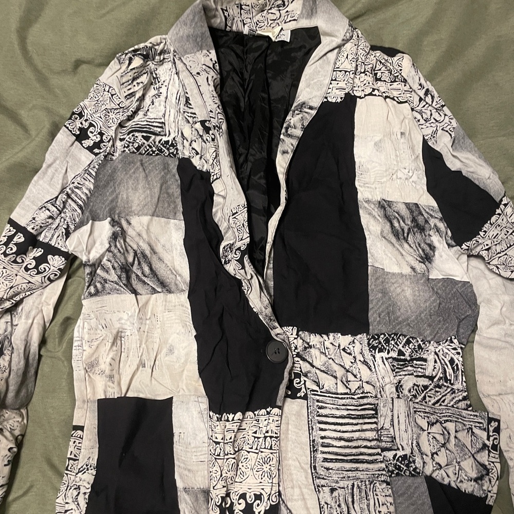 Patchwork Black And White Women's Jacket - image 4